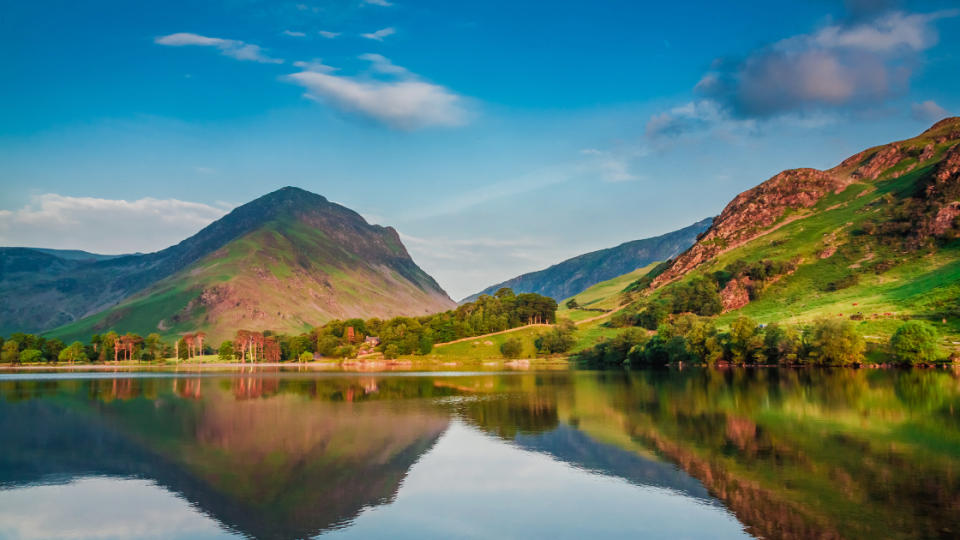 best places to visit in spring: lake district